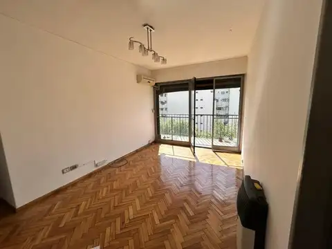 Departamento en Alquiler en Boedo, $ 750.000