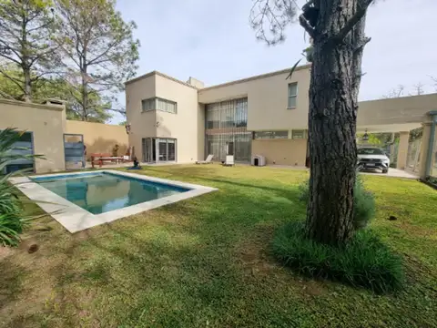 ALQUILER CASA PREMIUM EN BOSQUES DE LA SALLE