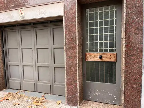 PH 3 1/2 con Entrada Independiente, Patio y Terraza Propia