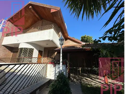 Casa en Venta en El Palomar, USD 266.000