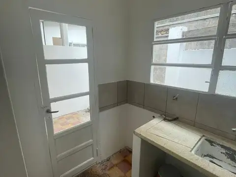 Depto Tipo Casa en Alquiler de 1 dormitorio