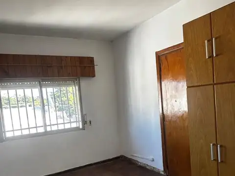 Depto Tipo Casa en Venta 40 años