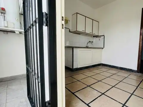 Depto Tipo Casa en Venta de 1 dormitorio