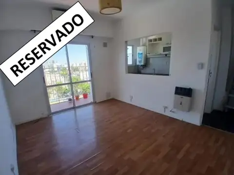 Depto 2 amb al contra frente c/balcón