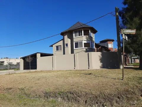 Jorge Newbery al 2200