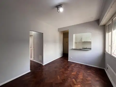 Departamento en Alquiler en Recoleta, $ 650.000