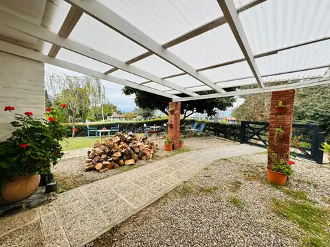 Casa de tipo Posada en Venta sobre ruta 5