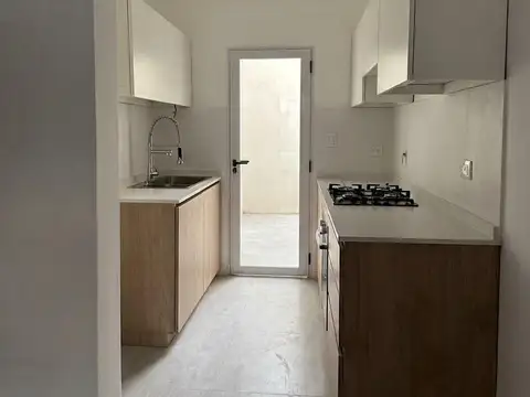 Depto Tipo Casa en Venta en Núñez, USD 165.000