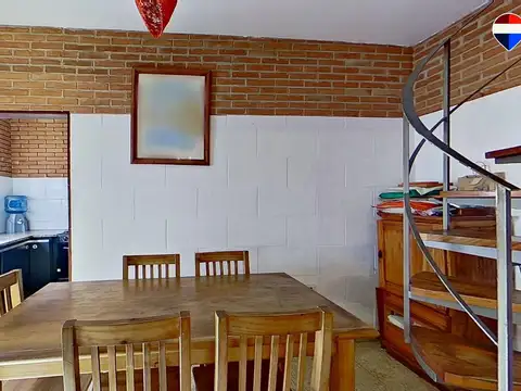Depto Tipo Casa en Venta 47 años