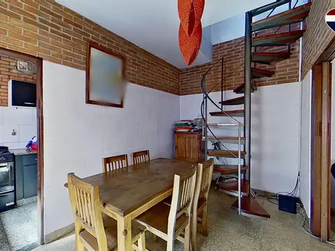 Depto Tipo Casa 3 ambientes con 1 baño