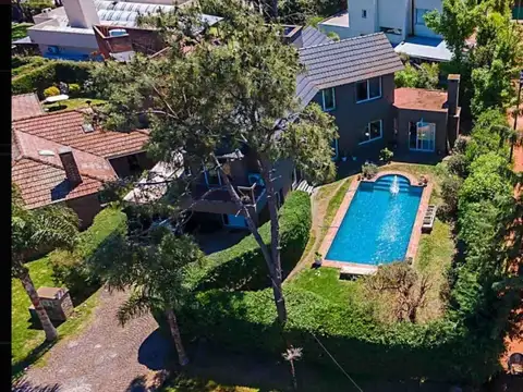 Casa en Venta en Las Lajas Country Club, USD 111
