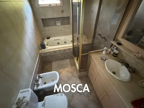 Casa en Venta en Moreno, USD 199.900
