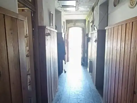 Casa 5 ambientes con 1 baño