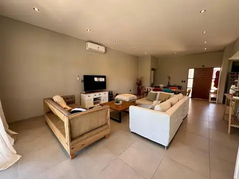 Casa en Venta en Country Club Manuel Belgrano, USD 167.000