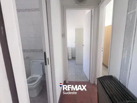 venta casa de dos dormitorios  pileta