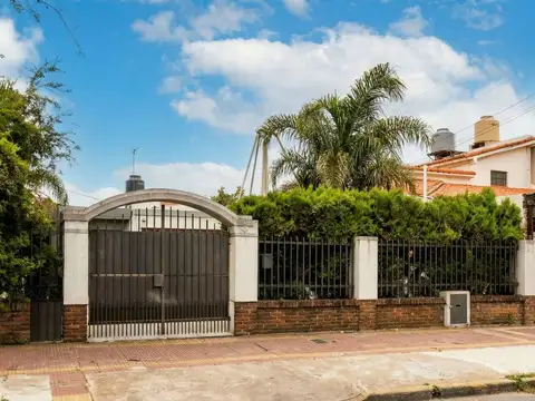 CASA A LA VENTA 3 AMBIENTES, EN SAN JUSTO.