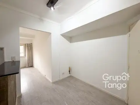 Depto Tipo Casa 2 ambientes con 1 baño