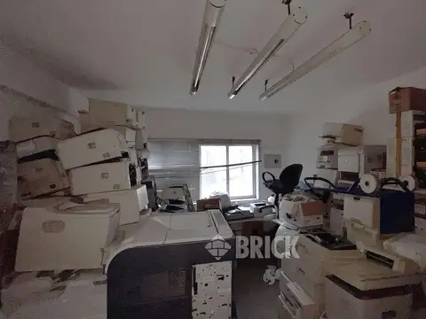 Oficina en Alquiler en Centro, $ 300.000