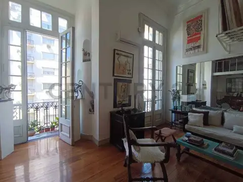 VENTA DEPARTAMENTO TRES AMBIENTES CON DEPENDENCIA Y ESTUDIO