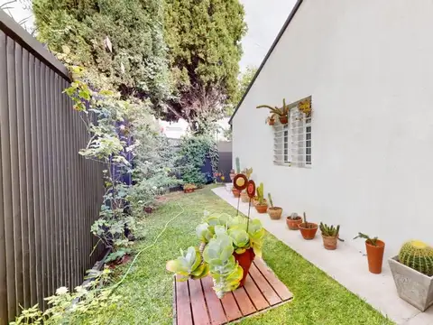 Casa en Venta en Manuel B Gonnet, USD 310.000