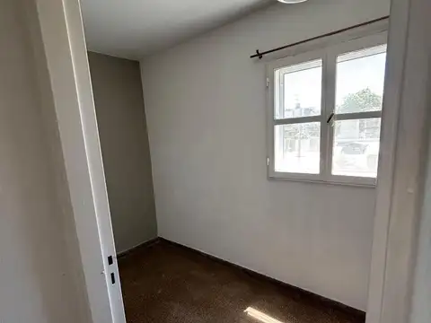 Departamento en venta! Sobre Monseñor P Cabrera!