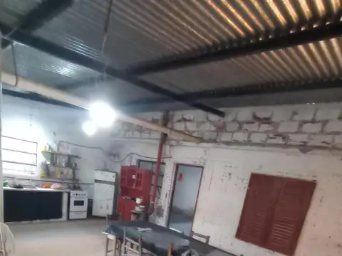 PROPIEDAD EN VENTA - BARRIO AEROPUERTO