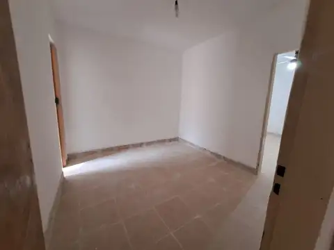 Depto Tipo Casa en Venta 56 años