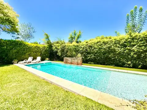 VENTA CASA 5 AMBIENTES ALTOS DEL SOL ITUZAINGÓ