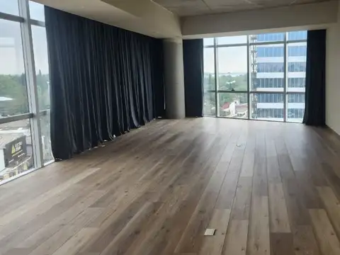 Oficina en Alquiler en Belen De Escobar, USD 1.200