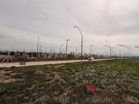 Lote en Campos de Manantiales