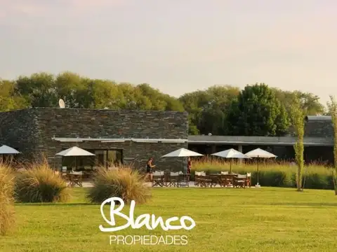 Terreno en Venta de 992,0 m2