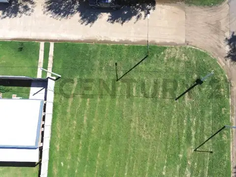 TERRENO EN ESQUINA. EXCELENTE ZONA CON SERVICIOS - VENADO TUERTO