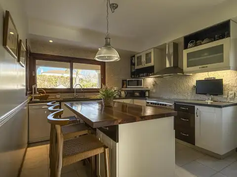 Casa en Venta en Santa Barbara, USD 600.000