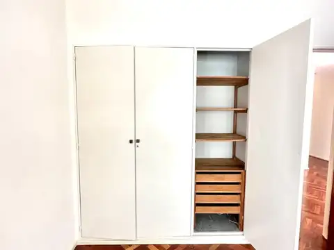 Depto 2 Ambientes sobre Av Maipu