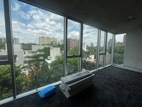 Oficina en Venta con 1 cochera