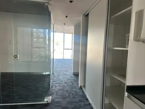 Oficina 2 ambientes con 1 baño
