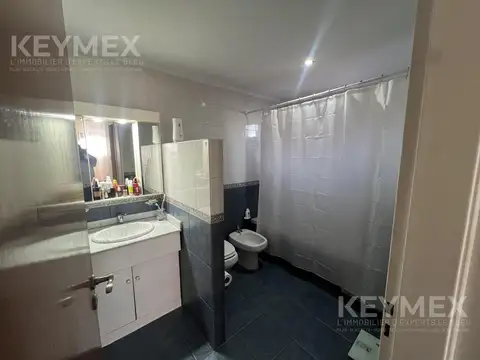 Departamento en Alquiler con 1 cocheras