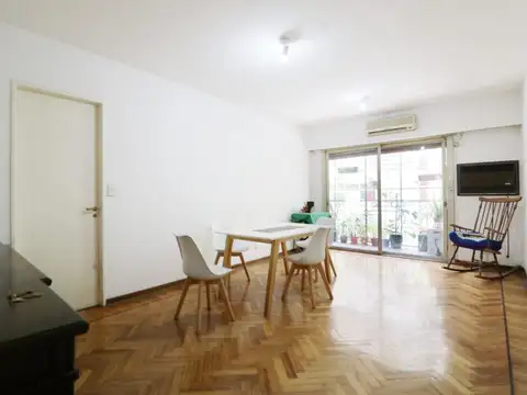 VENTA DEPTO 3 AMB MAS DEPENDENCIA BALCÓN RECOLETA