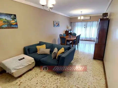 Casa en Venta en Castelar, USD 230.000