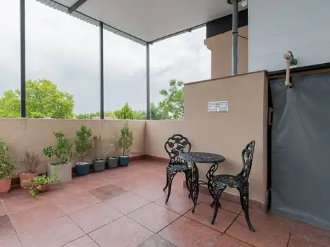 Depto Tipo Casa en Venta en Banfield, USD 120.000