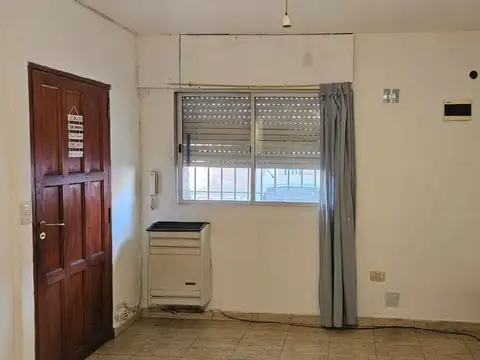 PH 3 AMB. EN PLANTA BAJA PARQUE CHACABUCO