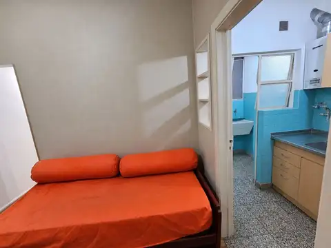 Departamento en Venta en Plaza Colon, USD 64.900
