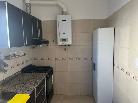 Departamento en Alquiler en Ramos Mejia Sur, $ 700.000
