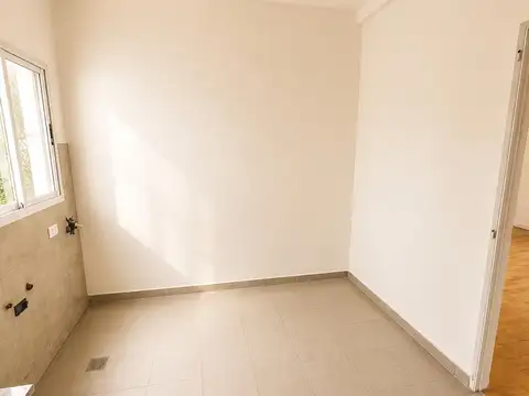 Departamento 5 ambientes con 2 baños
