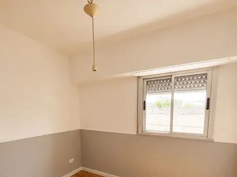 Alquiler Ddpto 5 Ambientes Balcon Pileta Sum Moron