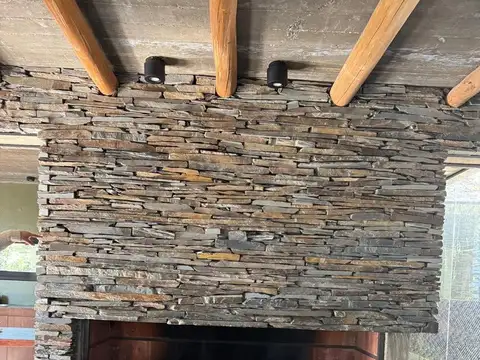 Casa 6 ambientes con 3 baños