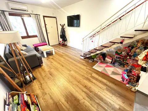 Depto Tipo Casa en Venta de 2 dormitorios