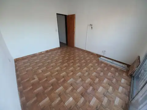 Departamento en Alquiler en Rafael Calzada, $ 520.000