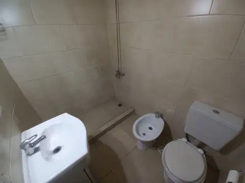Departamento 2 ambientes con balcón excelente ubicación!