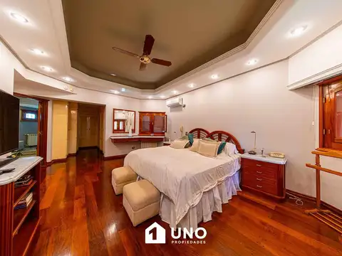 Casa en Venta de 5 dormitorios